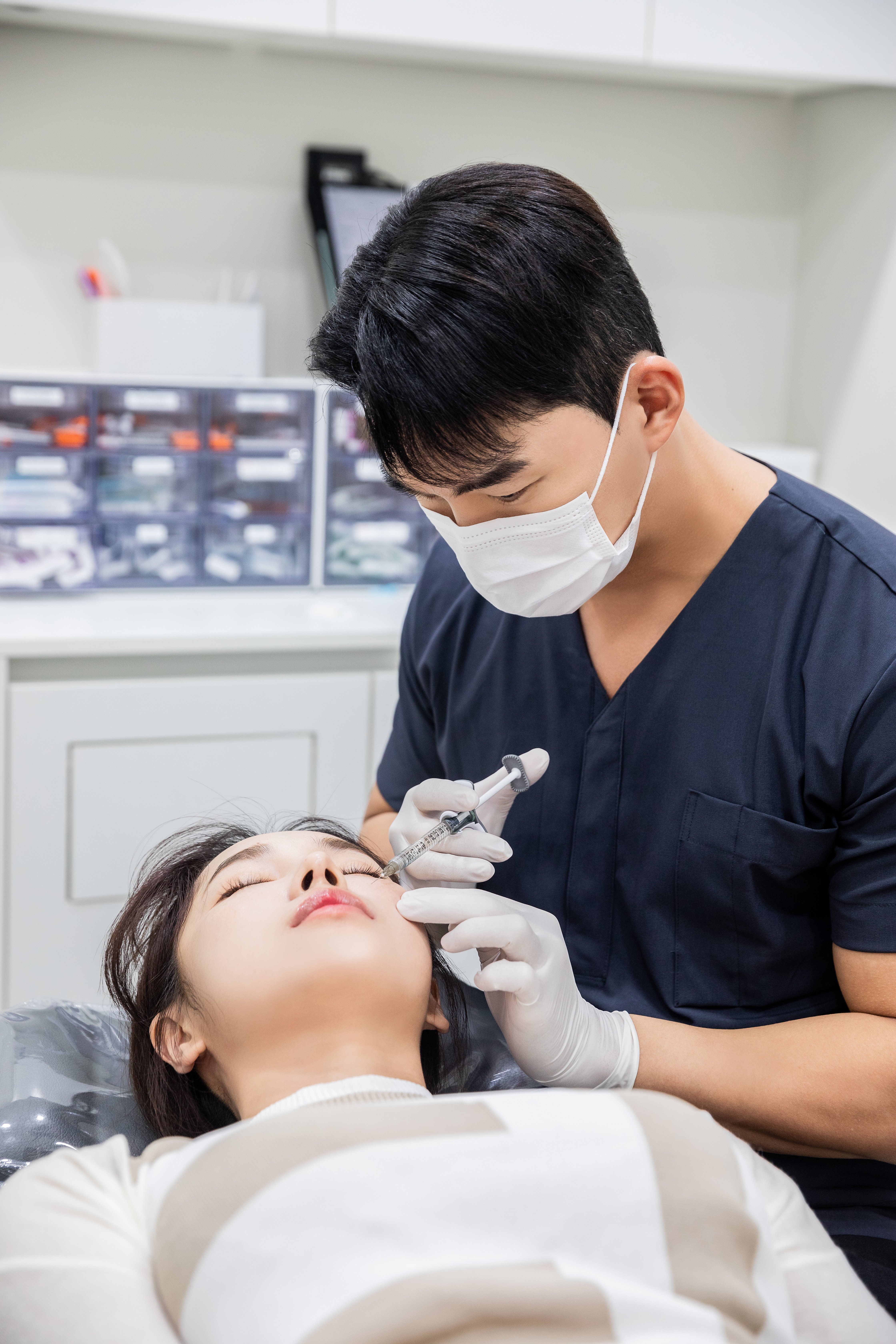 doctor personally handles consultations