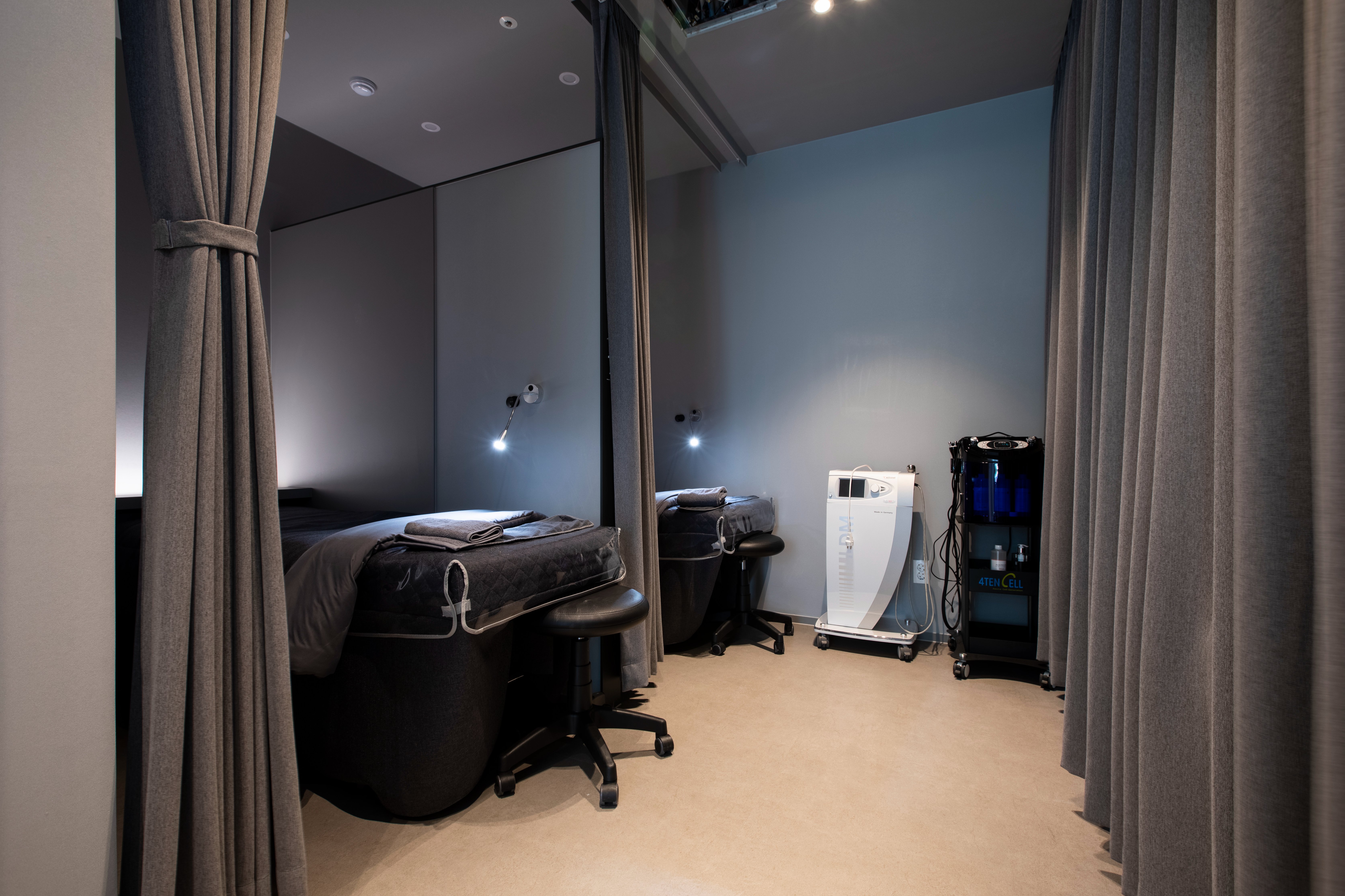 foreigner friendly dermatology clinic Seoul
